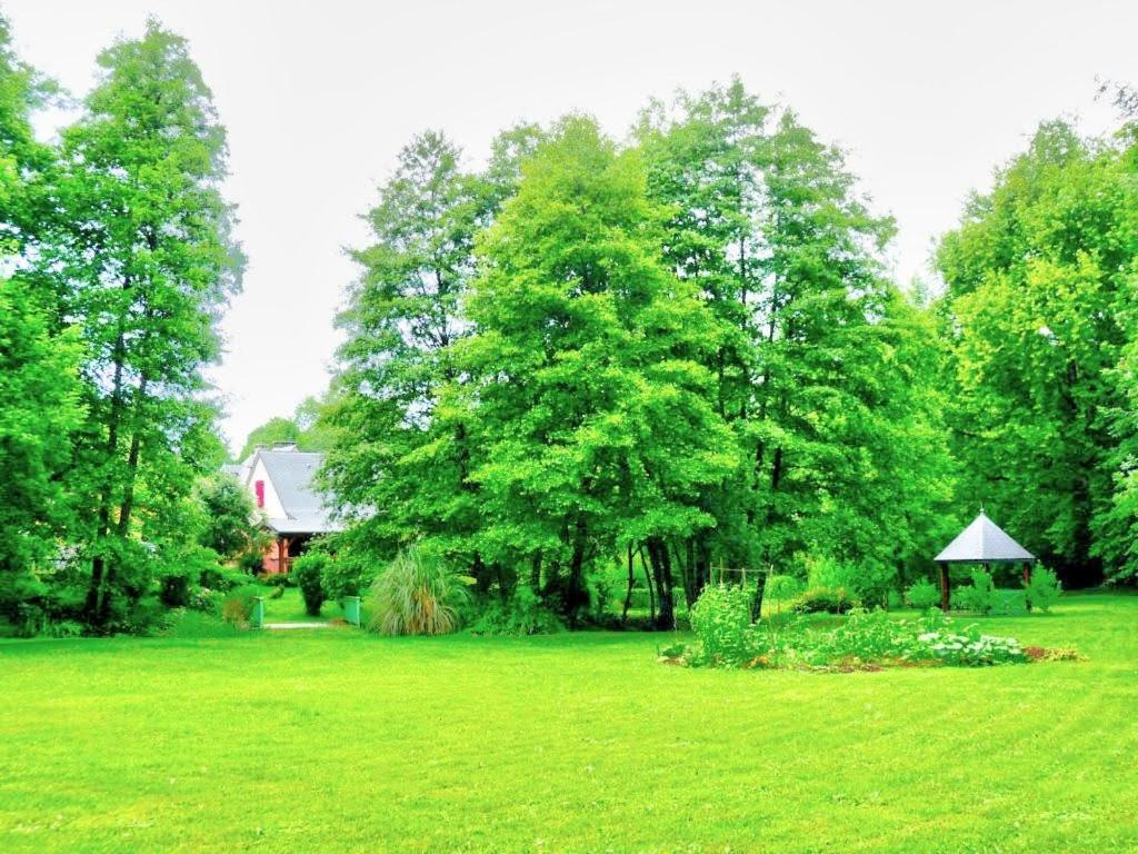 Le Chalet Du Bief Eysus Экстерьер фото